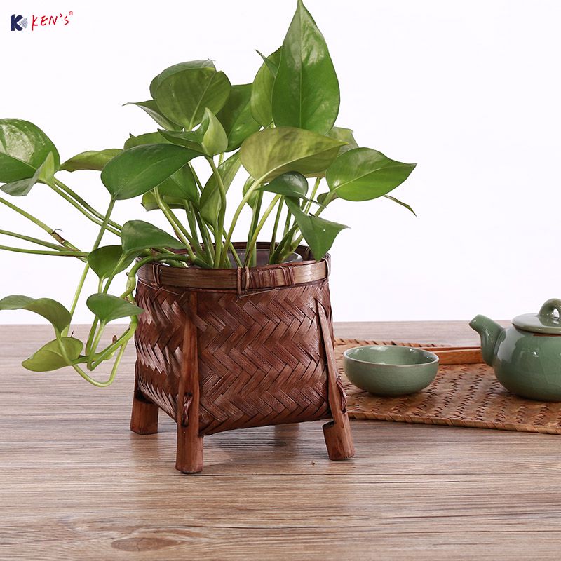 Bamboo flower pot (2050)