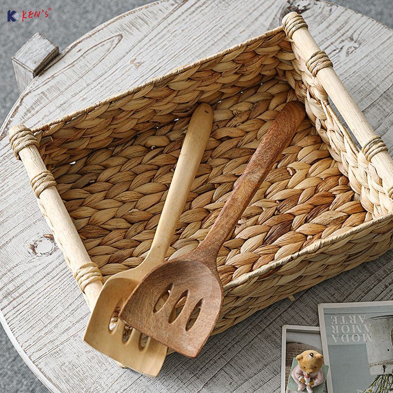 Water hyacinth basket with wooden handle （2702）